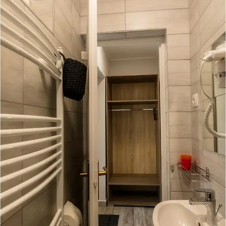 Apartament Toszkana Apartmanhaz *